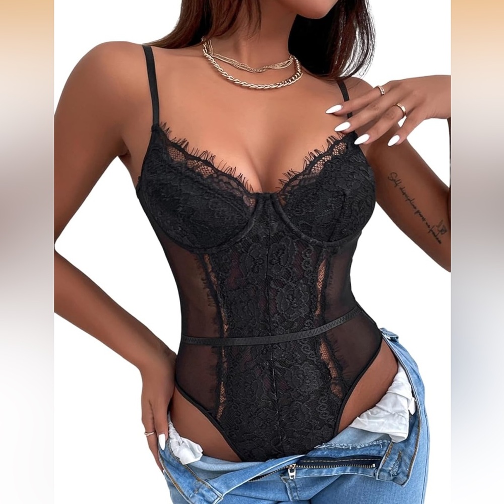 5/$25🌼 Sheer Mesh Sleeveless Floral Lace Spaghetti Strap Cami Bodysuit Top Black